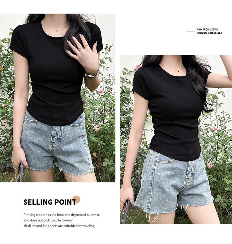 Model Posing Outdoor