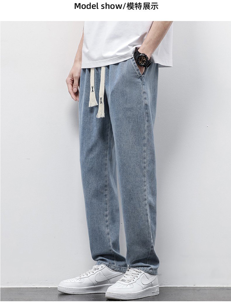 Wholesale Denim Jeans 2026 model wearing dark wash