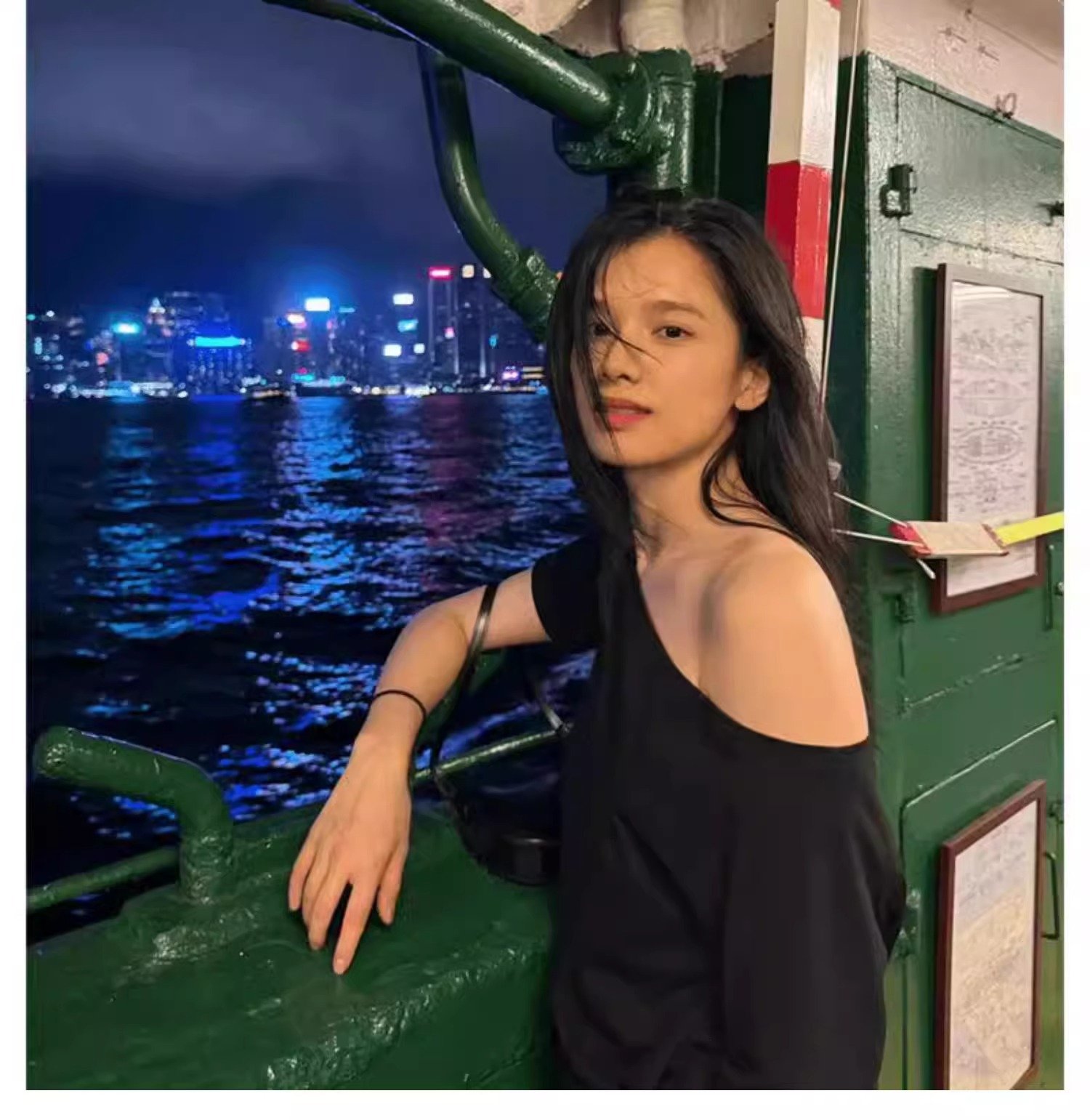 Dress Detail - Square Neckline