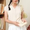 Spring and summer silk lyocell base shirt women's 2026 new V-neck linen T-shirt skin-friendly button-down cardigan short-sleeved top - Pearl white