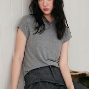 Summer Tencel wool short-sleeved T-shirt with women's crew neck design, slim long sleeves, and a new solid color comfort top for 2026